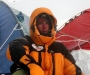Louis Rosseau nach dem Gipfelversuch in Lager 3 auf 7380m        